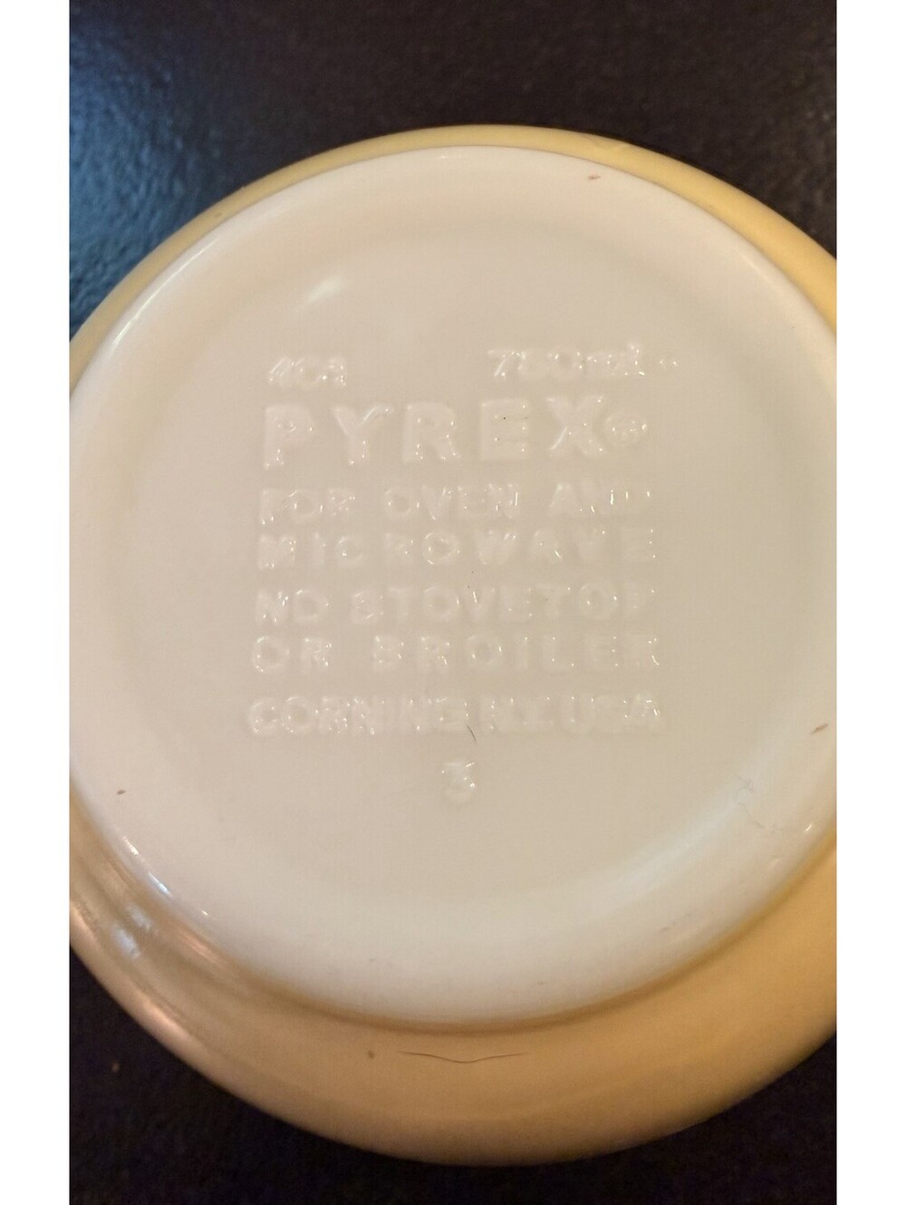 Vintage Pyrex Shenandoah # 401 750ml Yellow Green Flowers Mixing Bowl 1981-86 - Picture 6 of 8